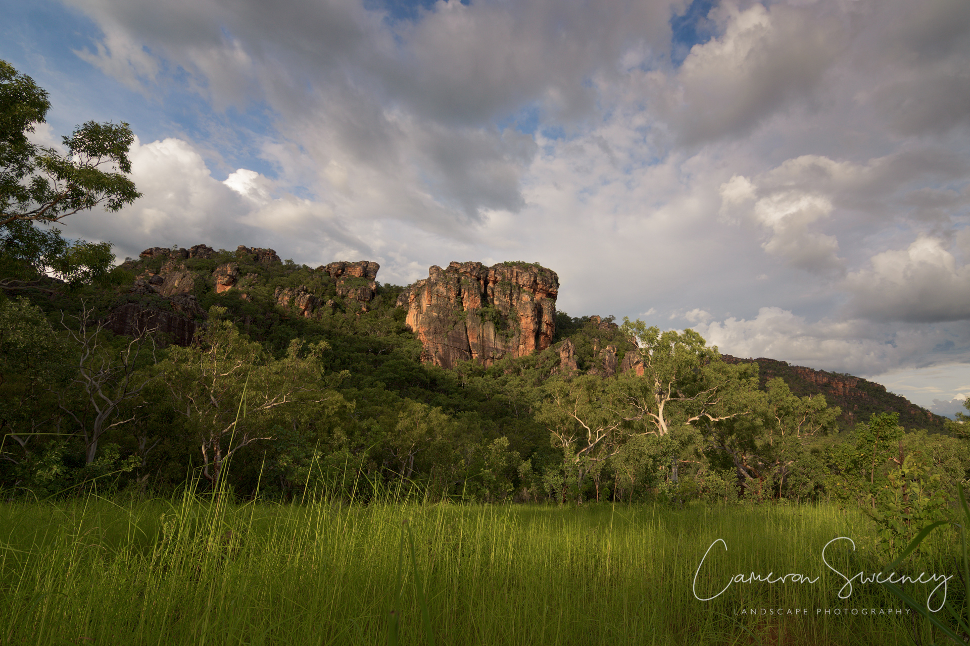Kakadu burrungkuy nourlangie outcrop